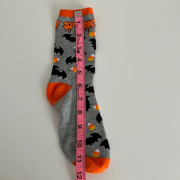 HALLOWEEN SOCKS - Picture 8 of 9